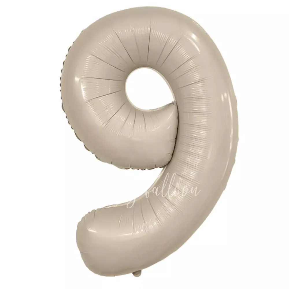 40" Foil numbers 9 Mystic Cream