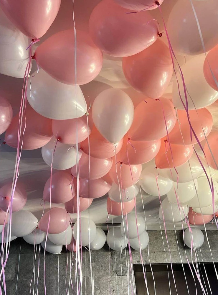 Ceiling balloons