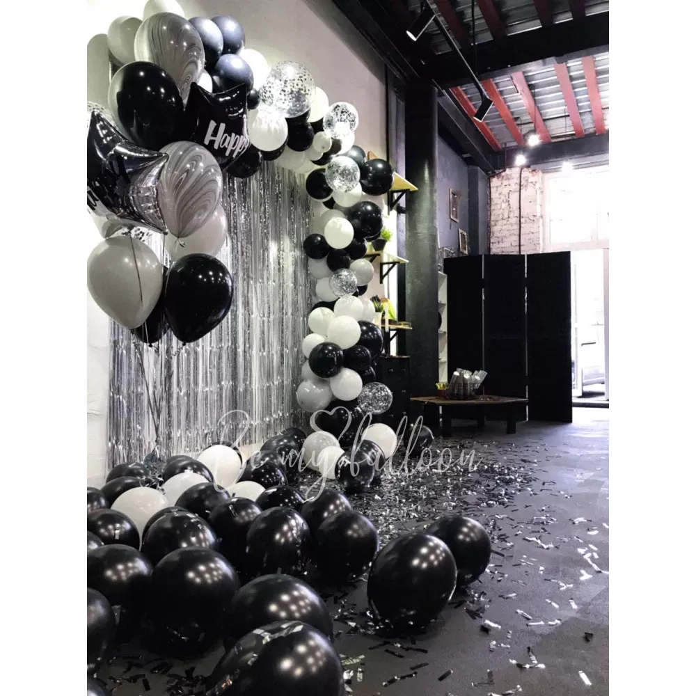 Holiday Balloon Bouquet