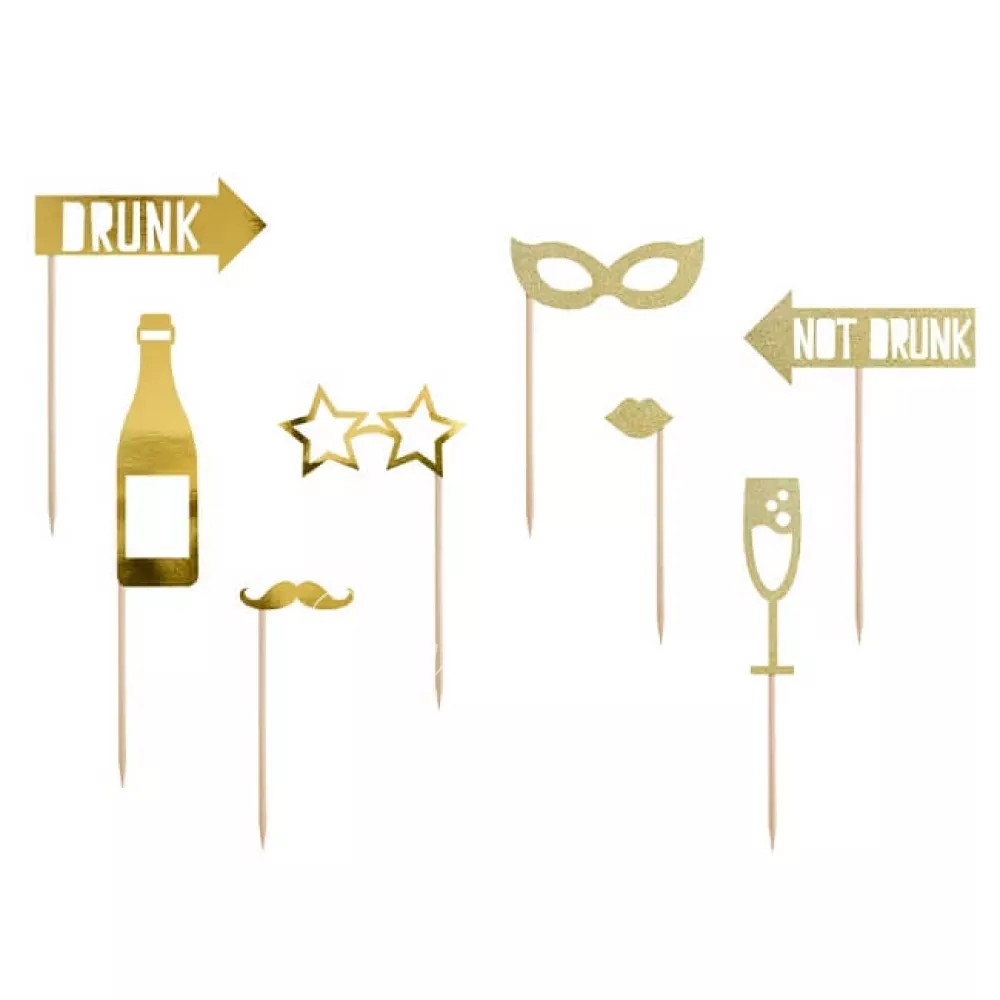 هيا نحتفل مع براويز الصور